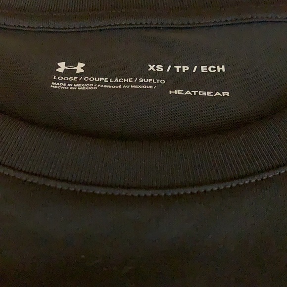 NWOT. UA tee. - Picture 5 of 5